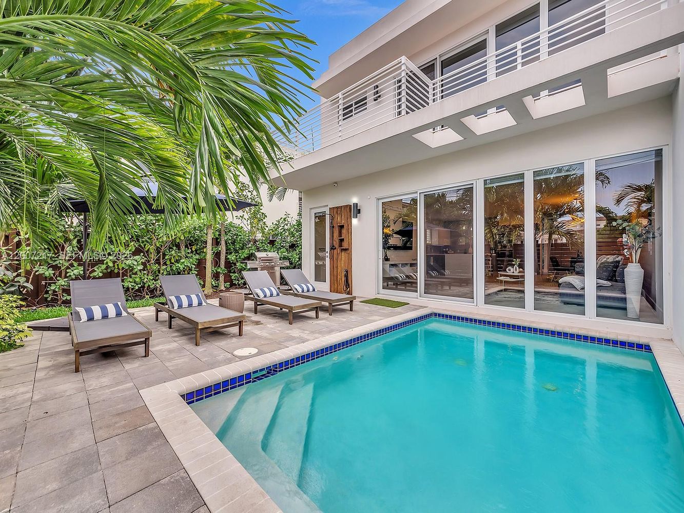 1808 Coral Ridge Drive