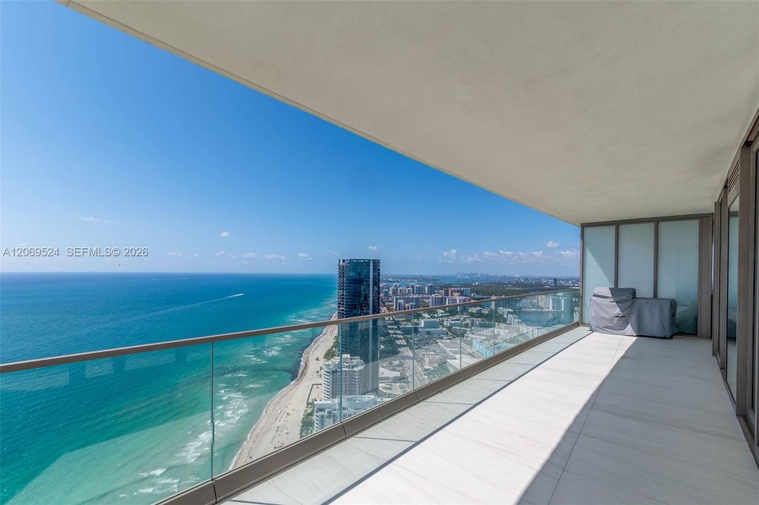 18975 Collins Avenue, Unit 5403